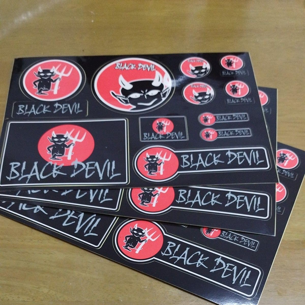 Amazon.co.jp: ブラックデビル ステッカー 3枚 : おもちゃ