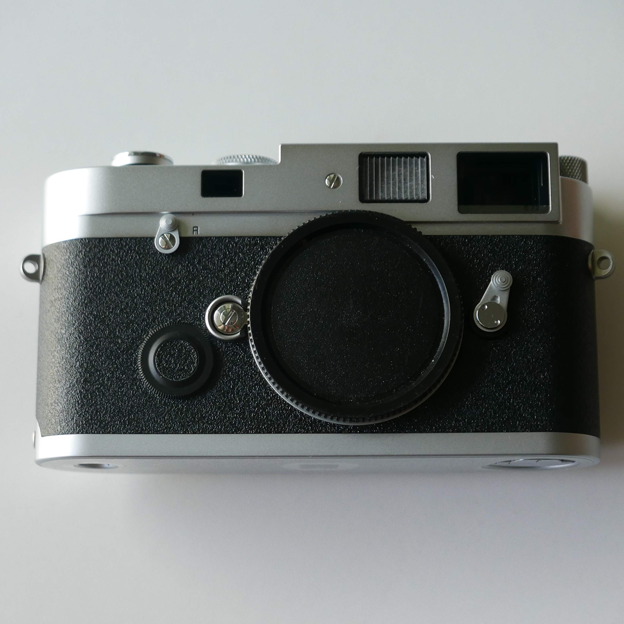 Amazon.com : Leica MP 0.72 Silver Compact 35mm Rangefinder Camera