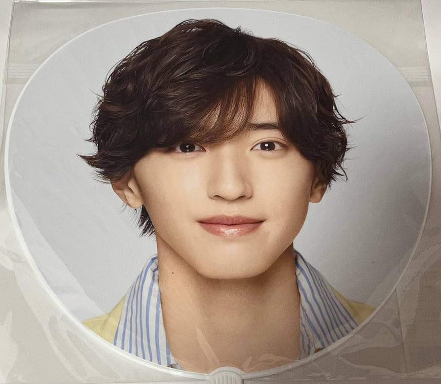 Amazon.co.jp: なにわ男子 道枝駿佑 ジャンボうちわ LIVE TOUR 2023