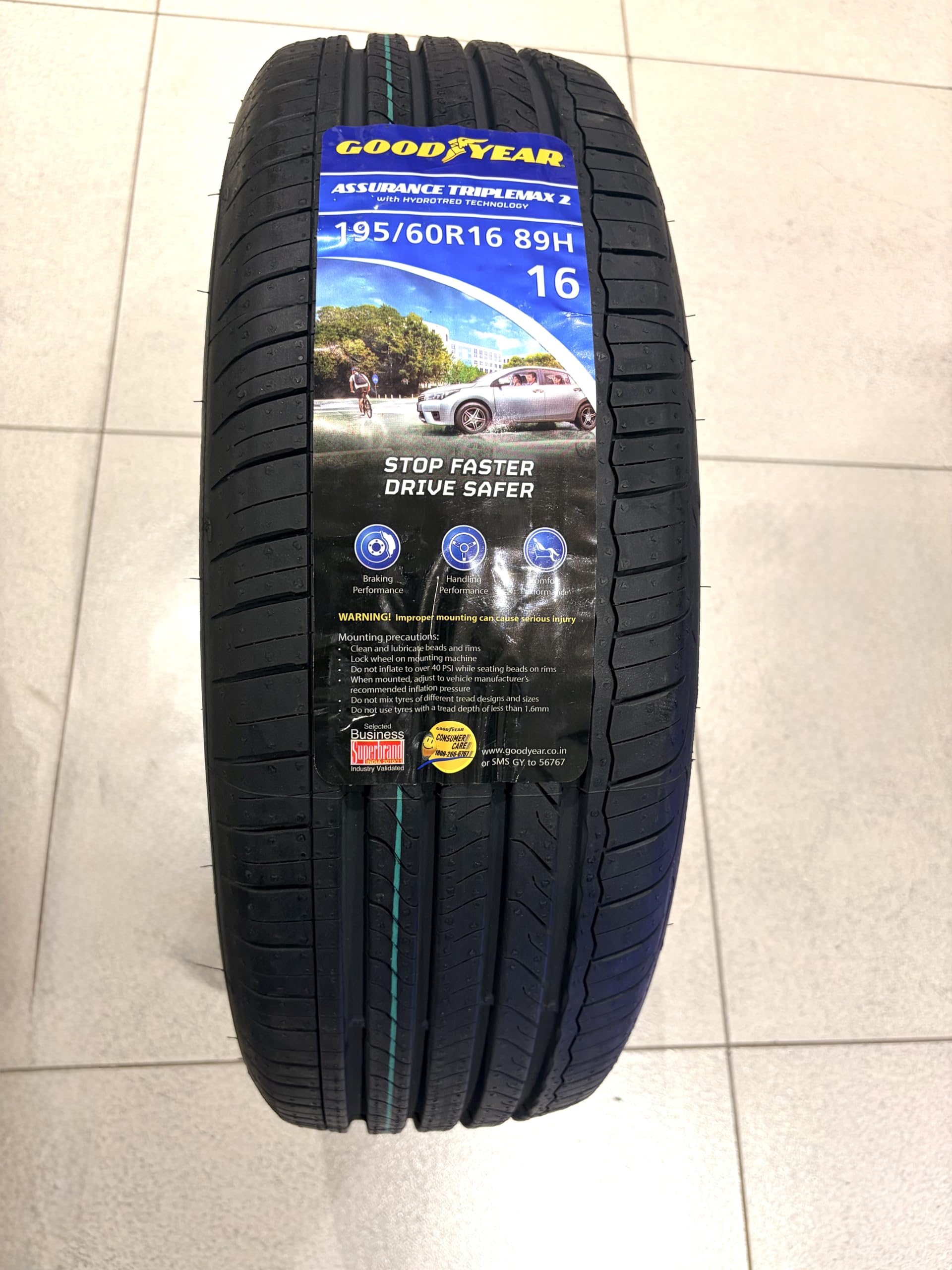 Goodyear Tyre 195/60R16 ASSURANCE TRIPLEMAX 2 89H TL : Amazon.in