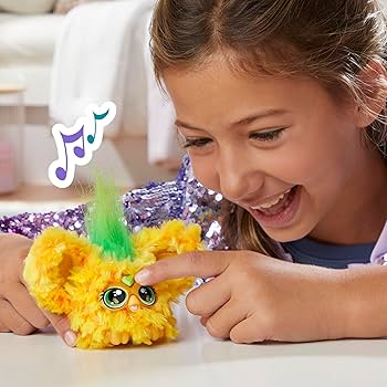 Amazon.com: Furby Furblets Hoo-Lah Pineapple Mini Friend, 45+