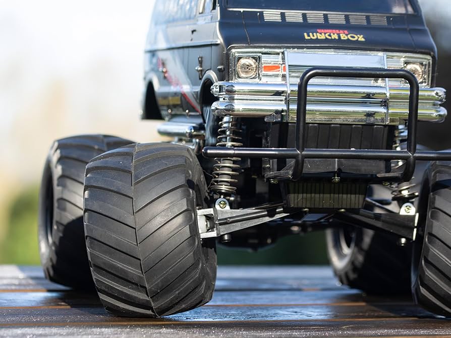 Amazon.co.jp: タミヤ(TAMIYA) 1/10 電動RCカーシリーズ No.546 1/12