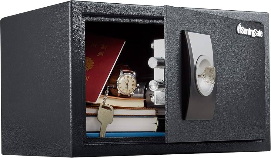 Amazon.co.jp: SENTRY (セントリー) 金庫 家庭用 小型 収納ボックス 鍵