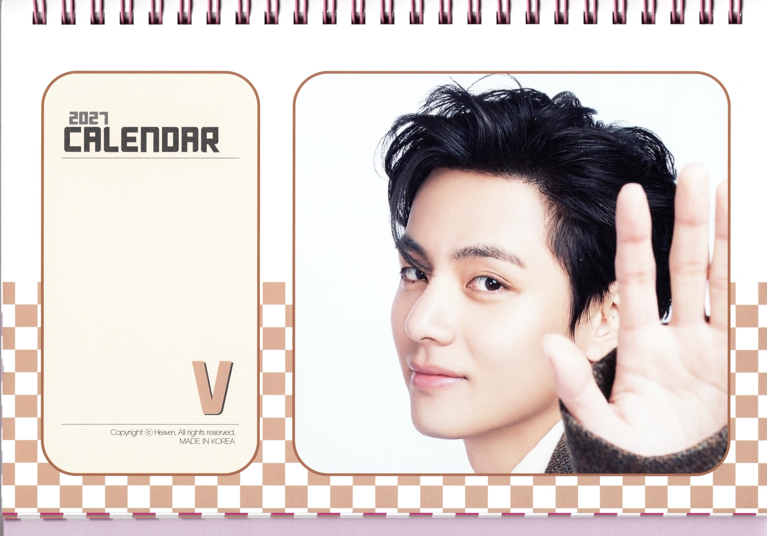 Amazon.co.jp: 防弾少年団 V テテ グッズ 卓上 カレンダー (写真集