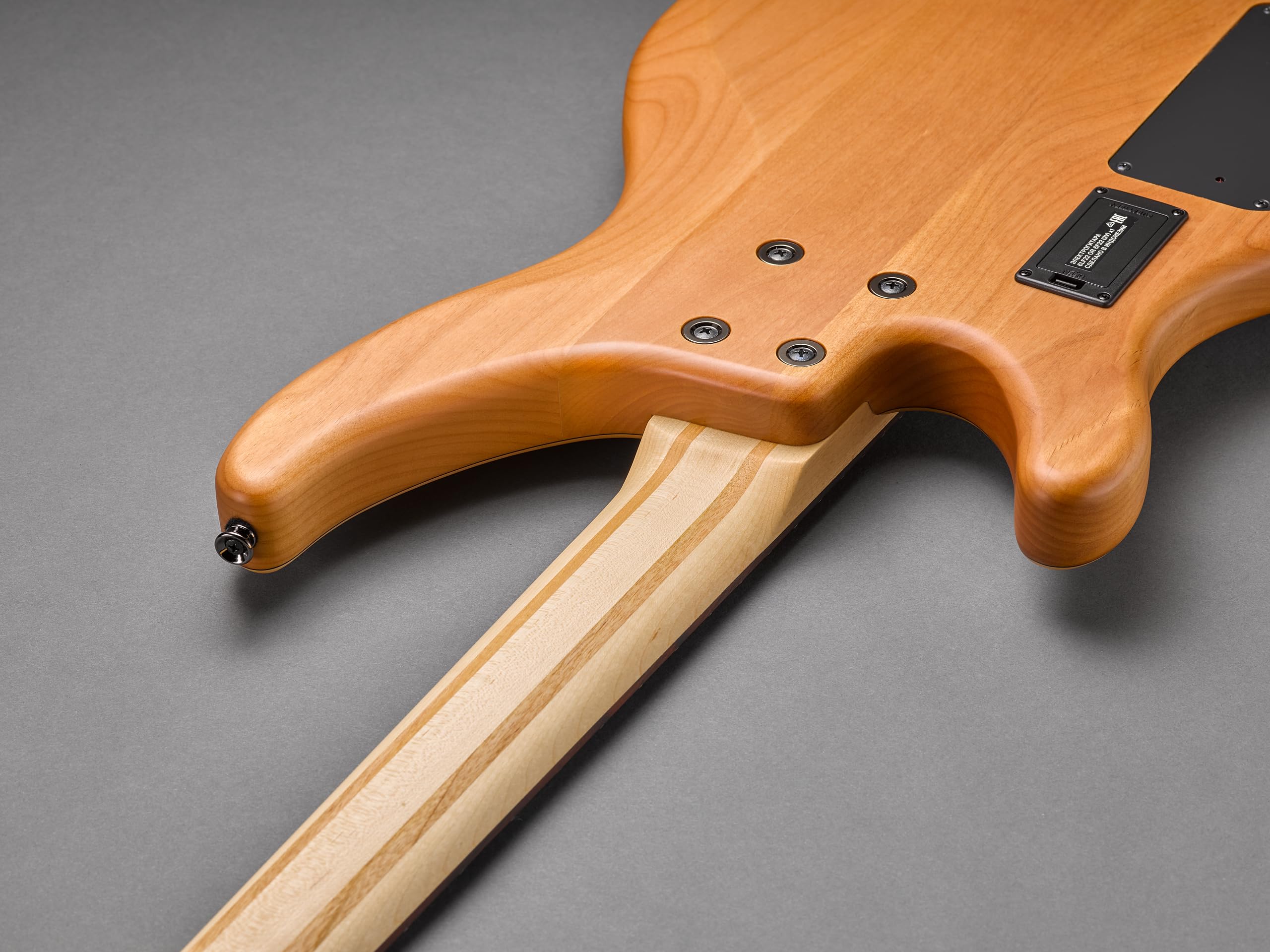 Amazon | ヤマハ(YAMAHA) 4弦エレキベース(天然サテン) TRBX604FM