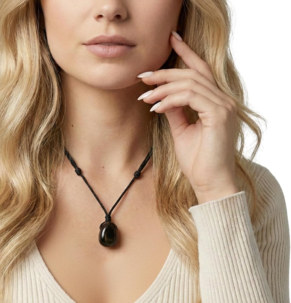 Amazon.com: Luck Strings Black Jet Azabache Necklace Mal de Ojo