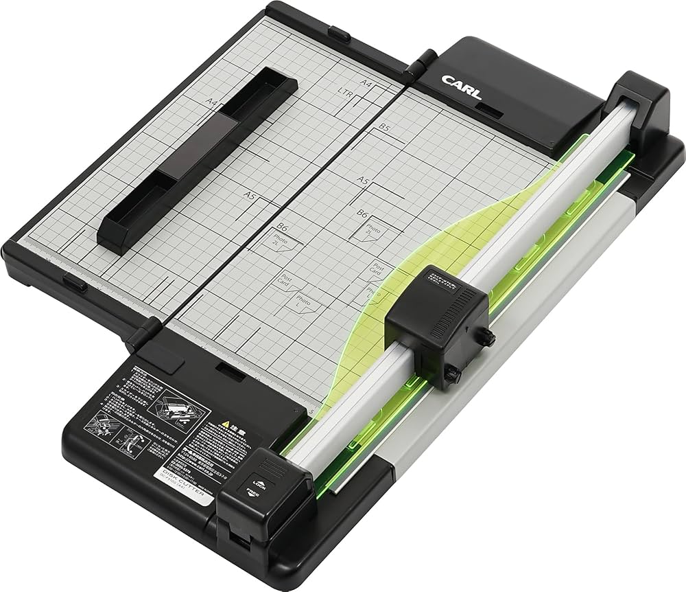 Amazon | カール事務器 裁断機 ペーパーカッター スリム A4対応 50枚