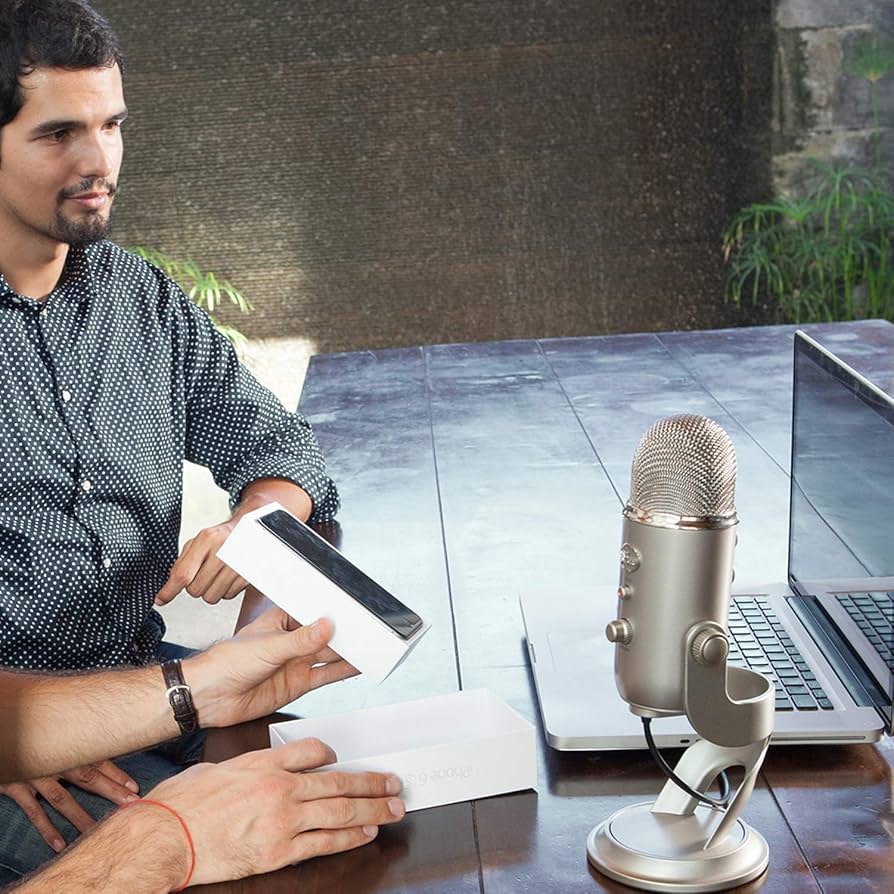 Amazon.co.jp: Logitech for Creators Blue Yeti USB Microphone