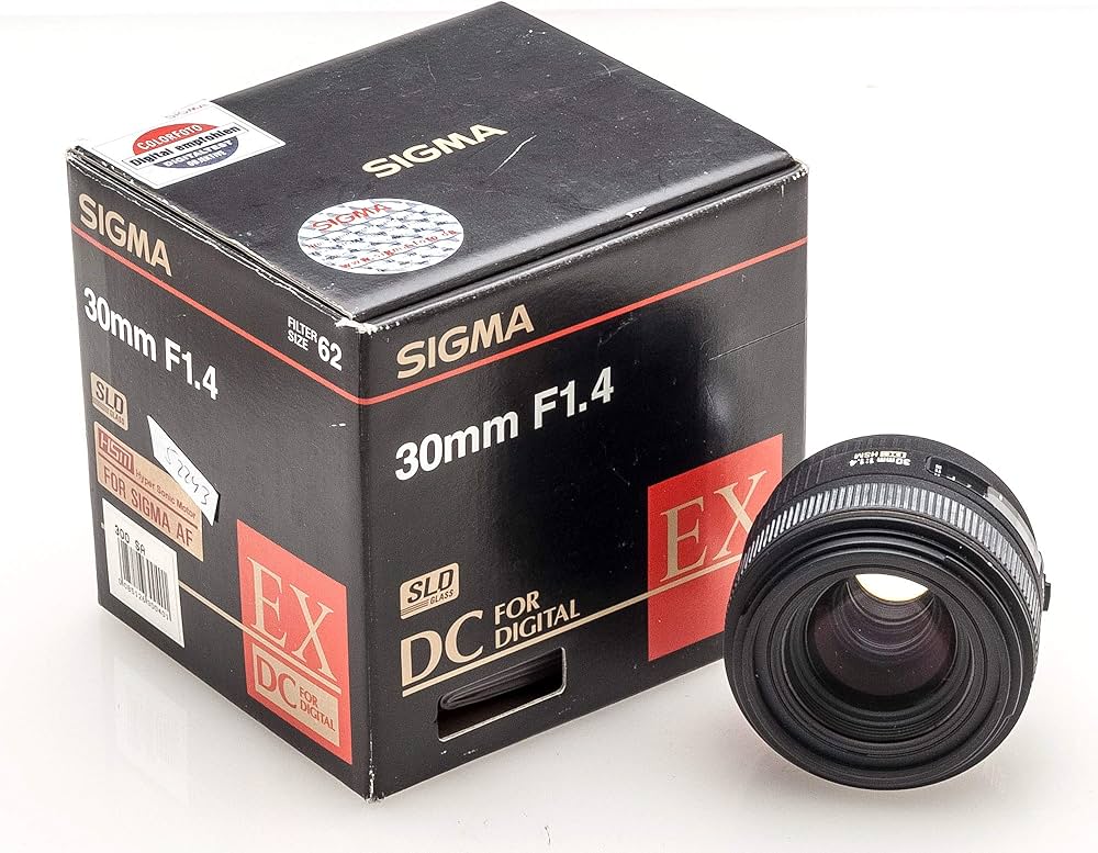 Amazon.co.jp: SIGMA 単焦点標準レンズ 30mm F1.4 EX DC HSM シグマ用