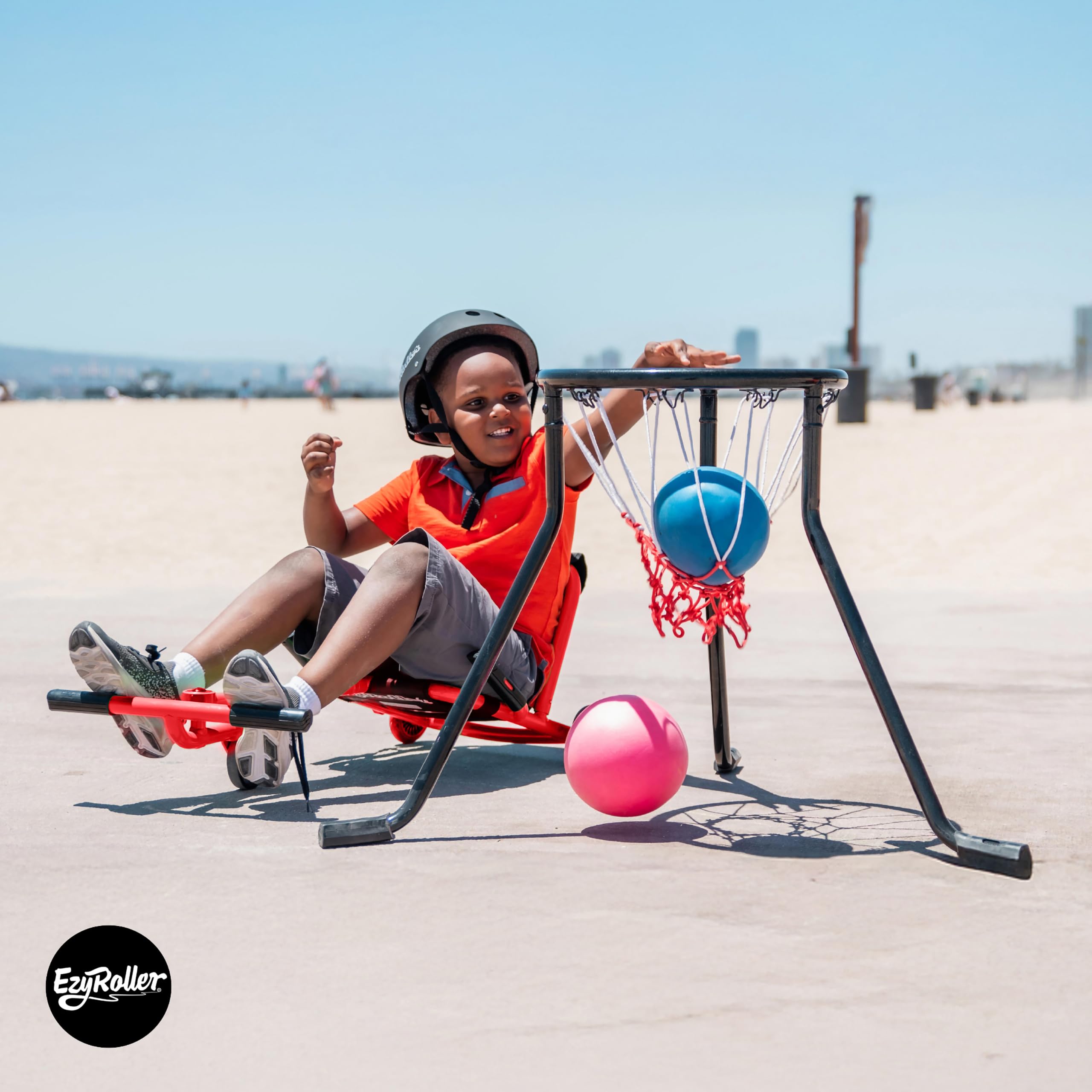 Amazon.co.jp: Ezyroller Red Ride On by Ezyroller : おもちゃ