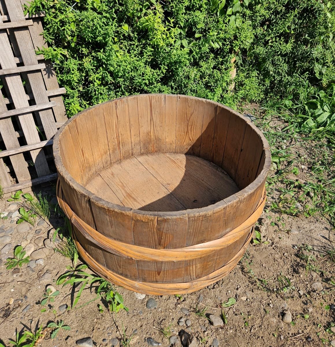 Amazon.co.jp: 日本のアンティーク特大樽木桶風呂桶木製古民家古道具