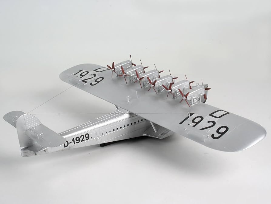 Amazon | ドイツレベル ドルニエDo X 1/144 R04066 プラモデル