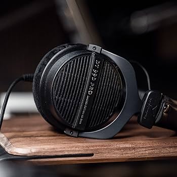 Amazon.com: beyerdynamic DT 990 Pro Over-Ear Studio Monitor