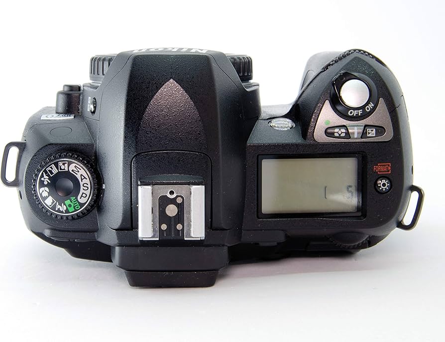 Amazon | Nikon D70 デジタル一眼レフカメラ レンズキット [AF-S DX