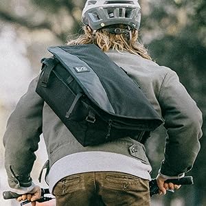 Amazon | [クローム] メッセンジャーバッグ BURAN III (現行モデル