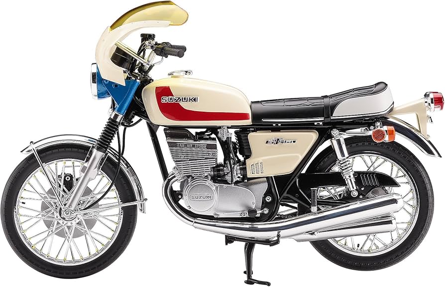 Amazon | ハセガワ 仮面ライダー 本郷猛のバイク スズキ GT380 B 1/12