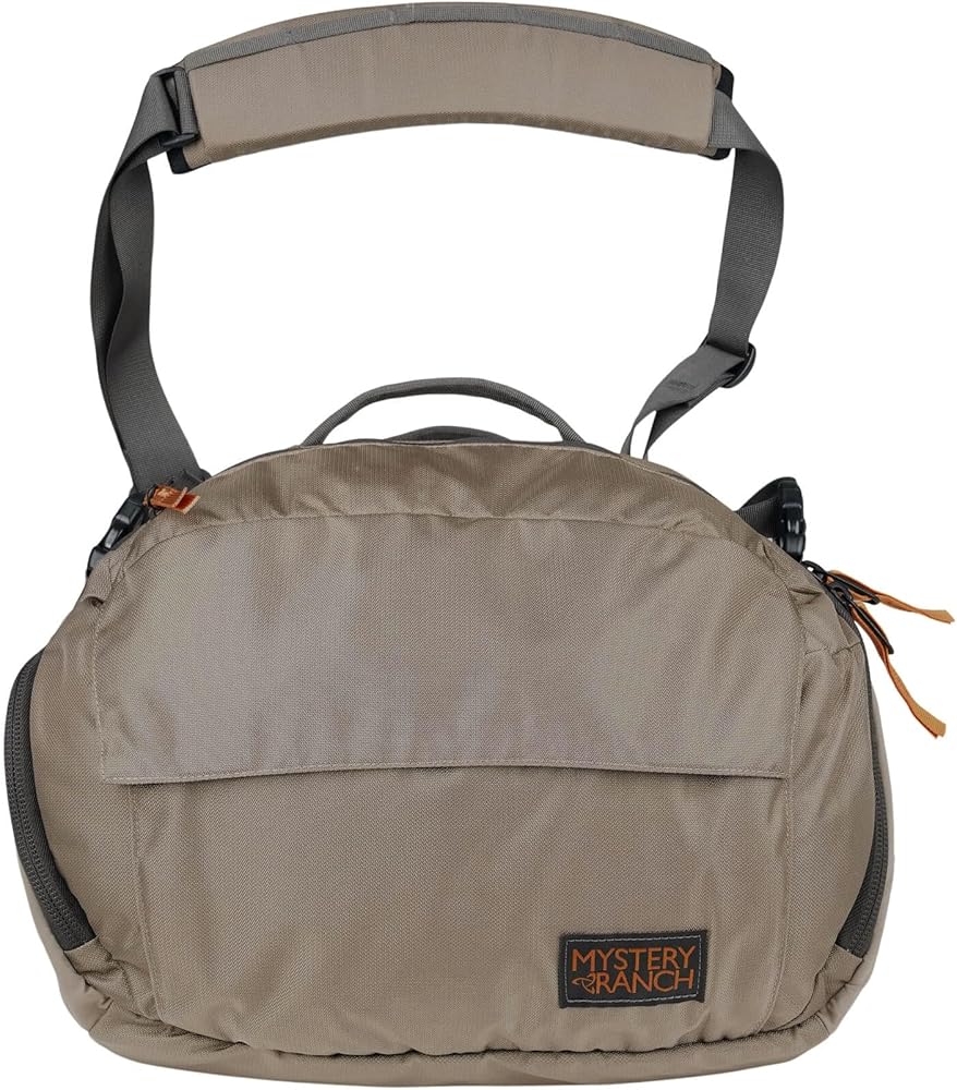 Amazon | [ミステリーランチ] ディストリクトプロ ショルダーバッグ