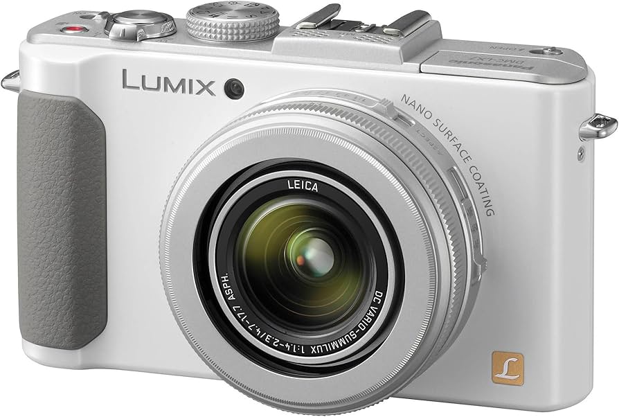 Amazon.com : Panasonic LUMIX DMC-LX7W 10.1 MP Digital Camera with