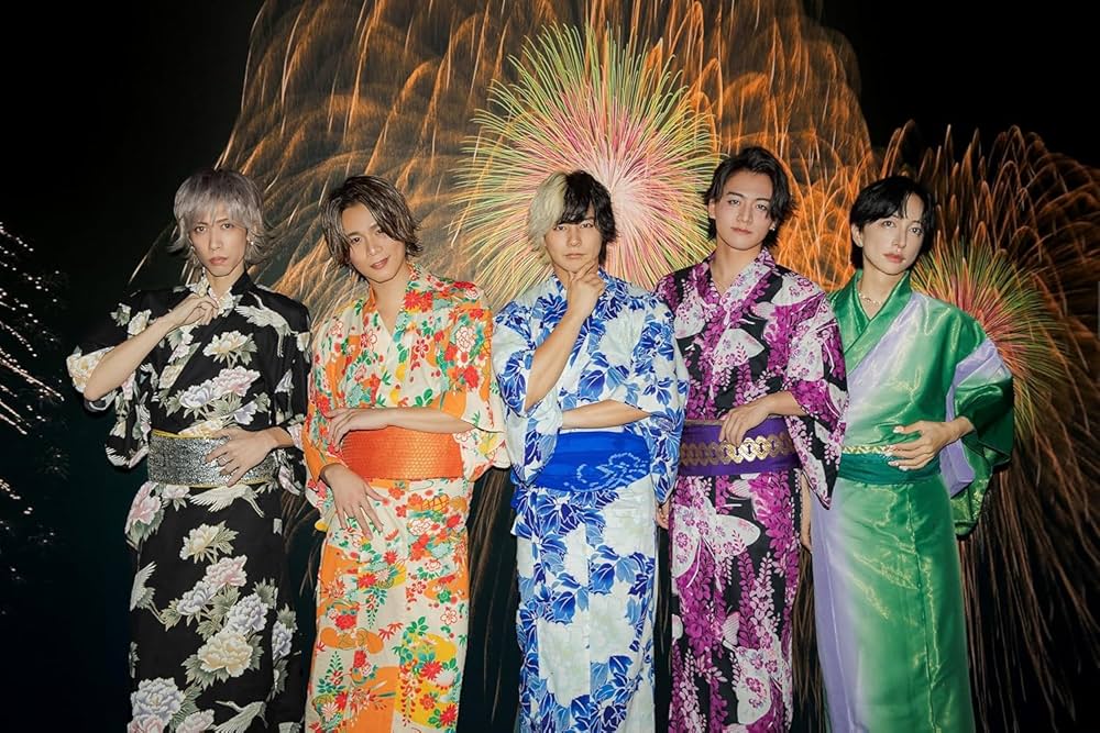 Amazon.co.jp: リアルピース2nd写真集『Piece by Piece』 : リアル