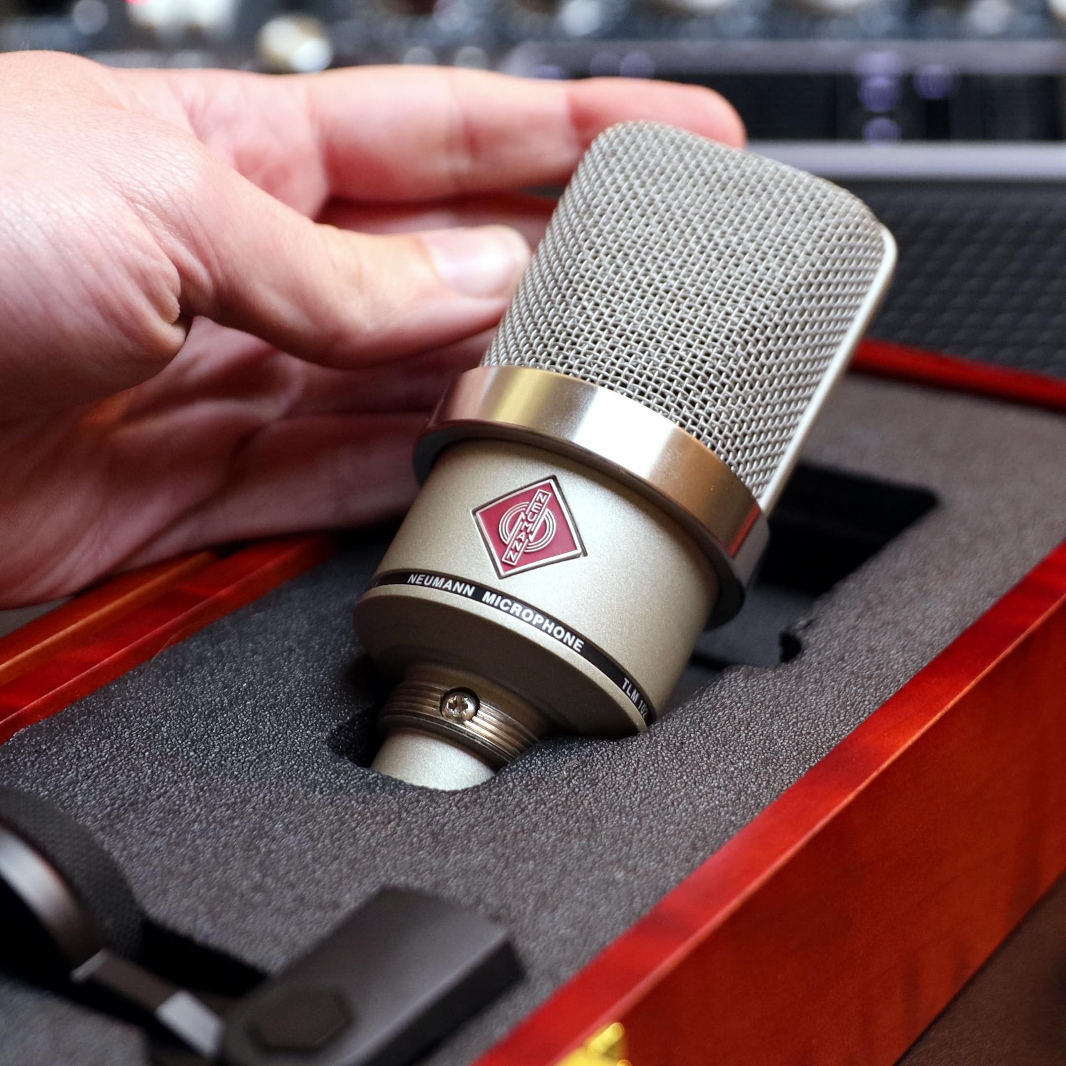 Amazon | Neumann TLM 102用Melon Audio 木製マイクケース
