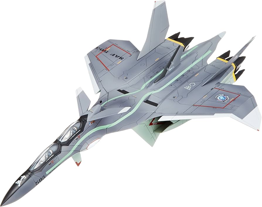 Amazon.co.jp: 戦闘妖精雪風 FFR-31 MR/D スーパーシルフ 雪風 (1/100