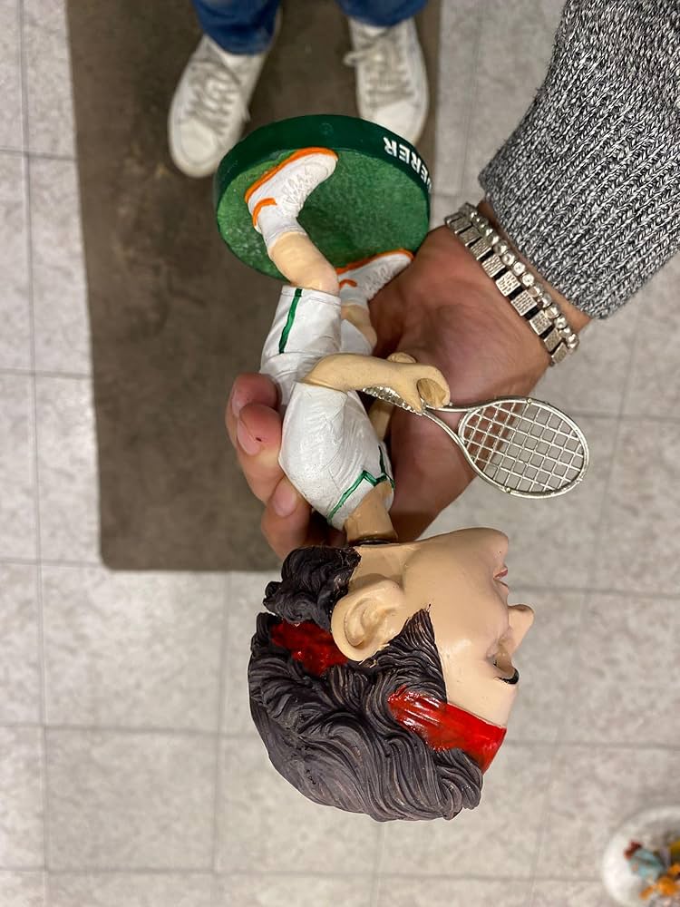 Fabbro Teresa Promotion Federer Replica Statue, Tennis, Height