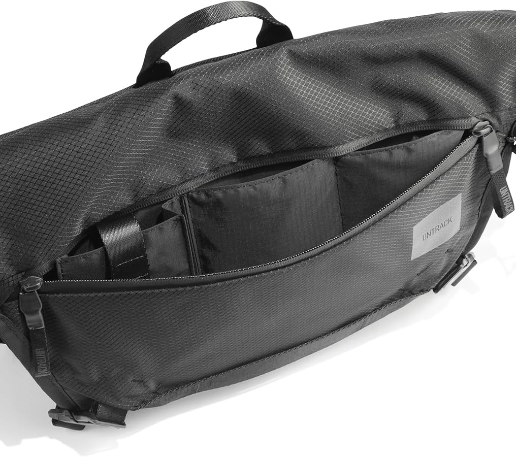 Amazon.co.jp: [アントラック] CROSSBIKE メッセンジャーバッグ[S