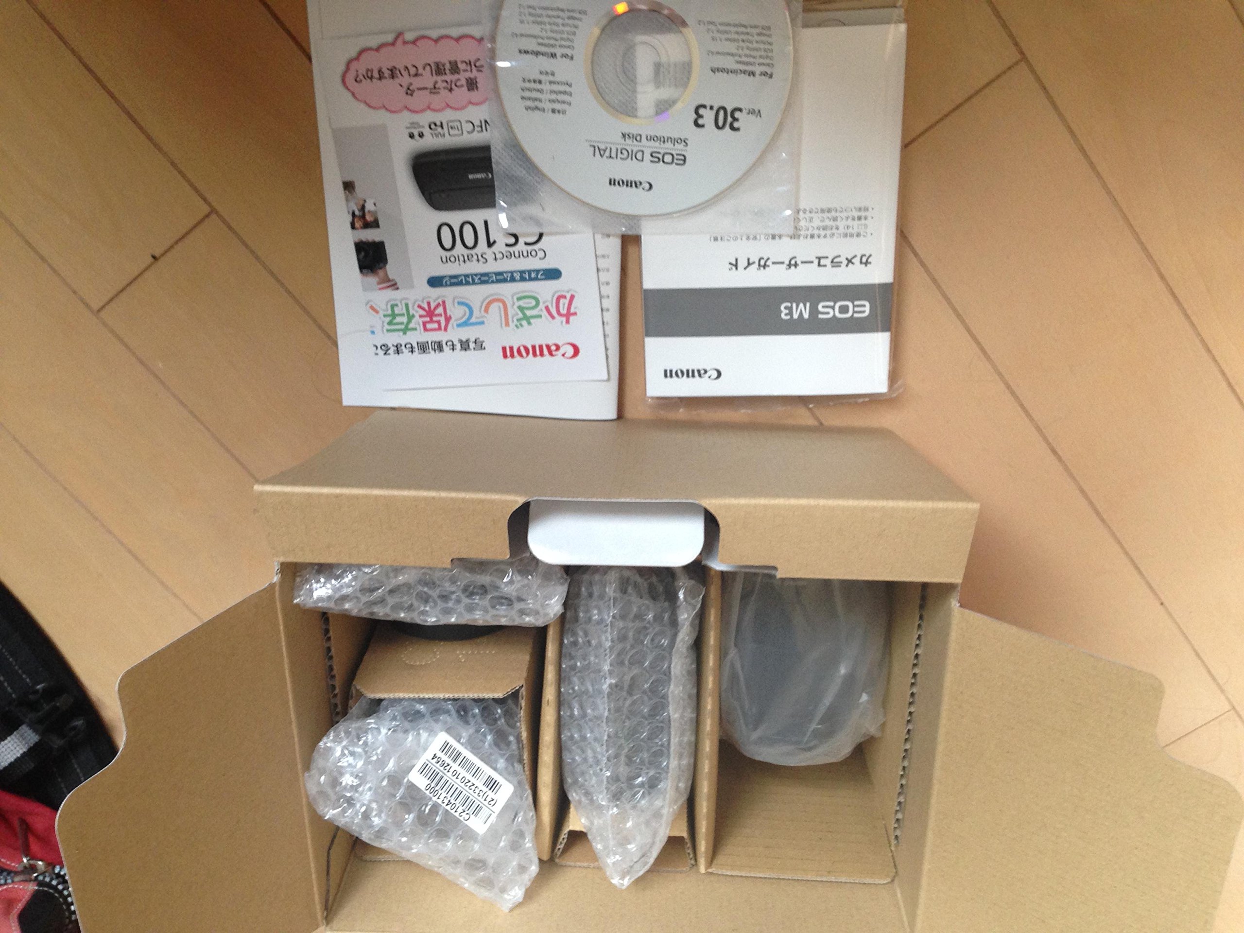 Amazon | Canon ミラーレス一眼カメラ EOS M3 ダブルズームキット