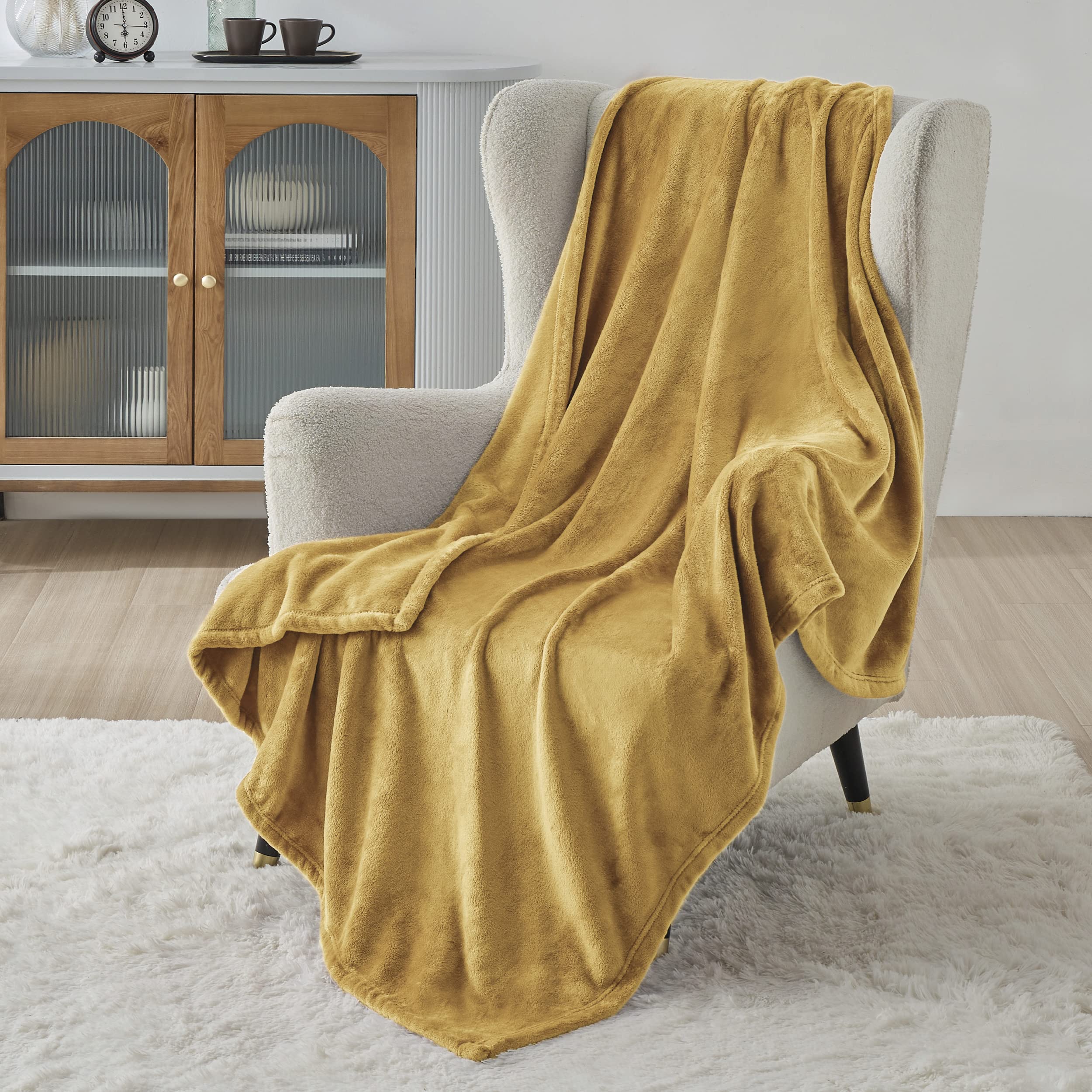 Amazon.com: Bedsure GentleSoft Fleece Blanket Twin Size Yellow