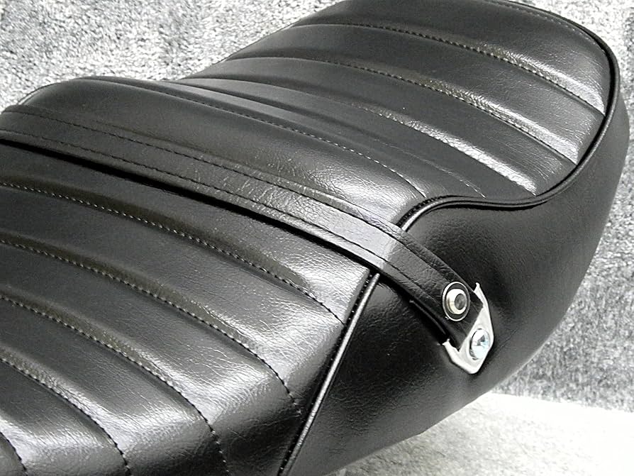 Amazon | ゼファー1100 黒皮 新ローダウン タックロールシート