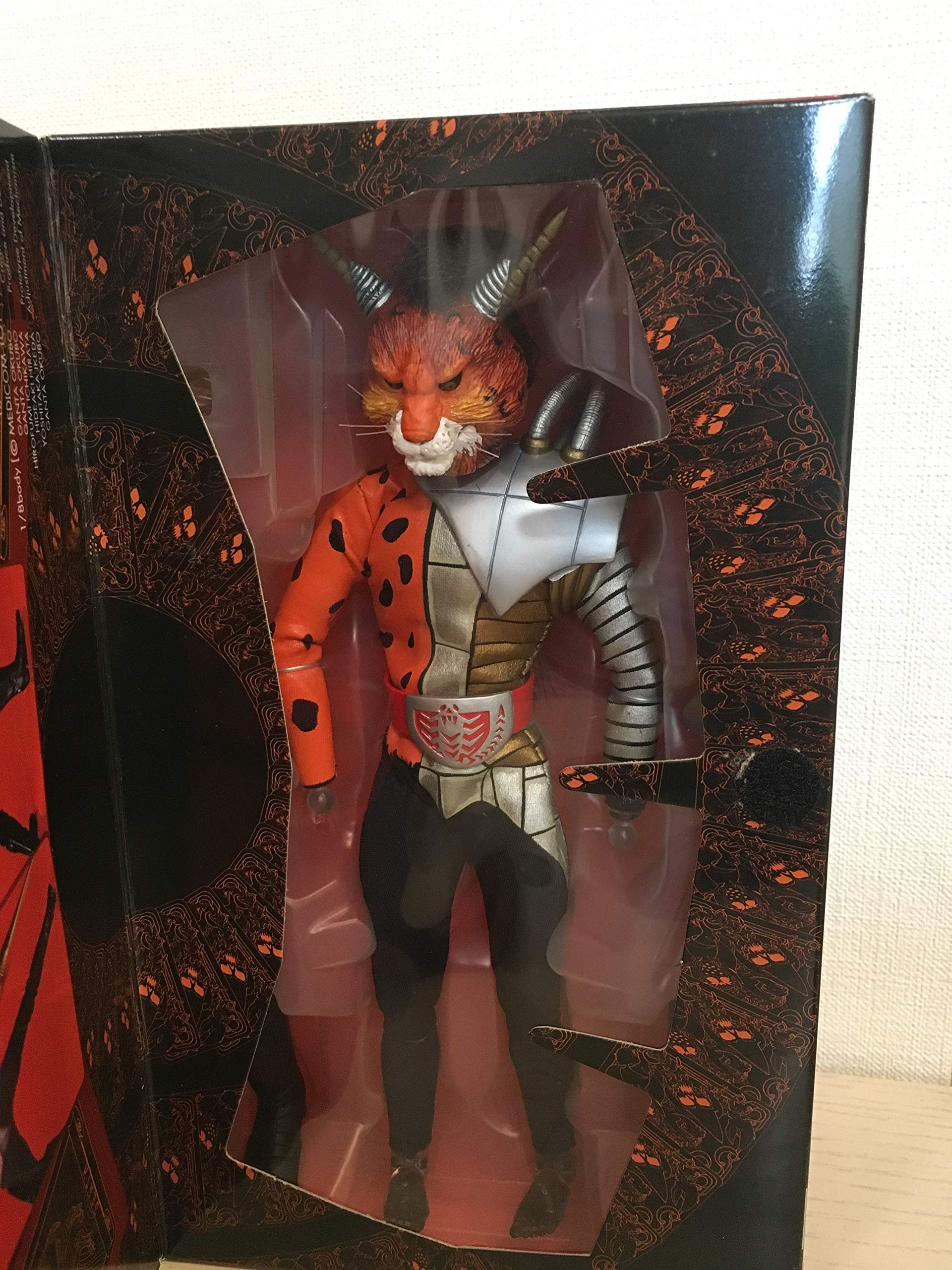 Amazon.co.jp: ハサミジャガー「仮面ライダーV3」1/8 Real Action