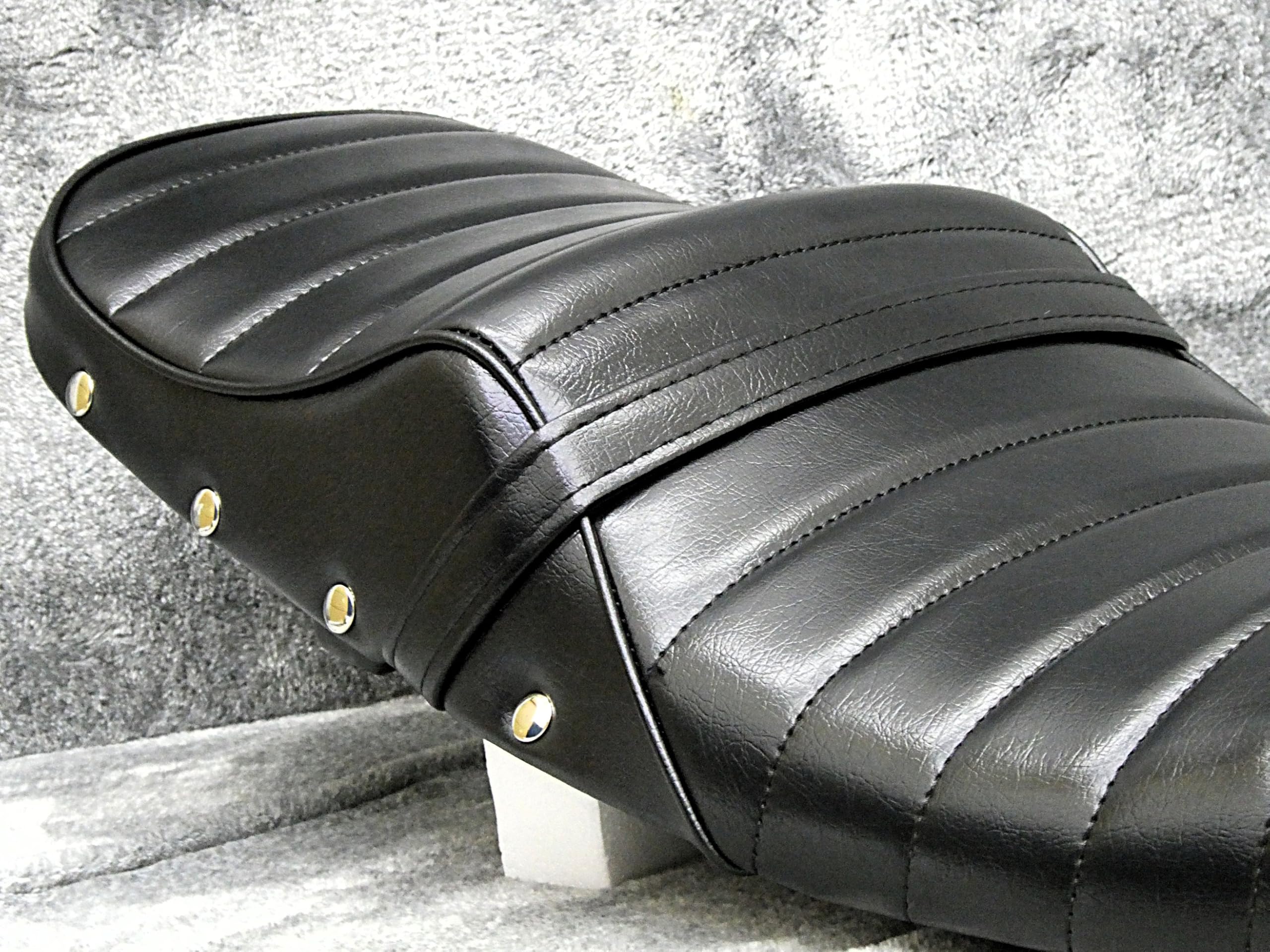 Amazon | CB400SF NC39 NC42 タックロール シート 鋲