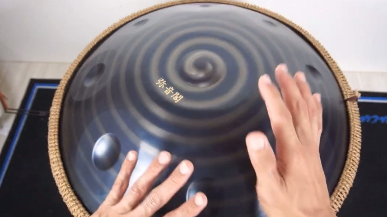 Amazon | 弥音閣弥音閣14音ハンドパン - 432Hz D調、心を癒す音楽体験