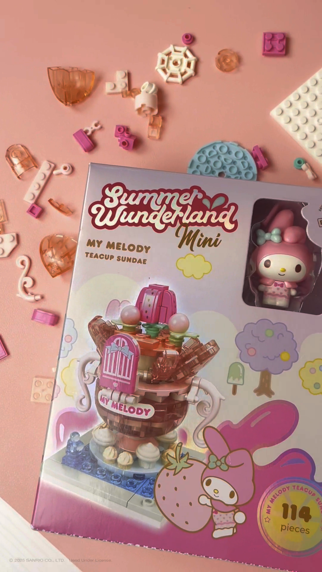 Amazon.com: Hamee Sanrio Hello Kitty and Friends Summer Wunderland