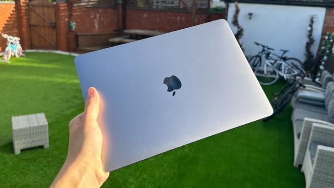 Amazon.com: Apple MacBook Pro 2020 with Apple M1 Chip (13-inch