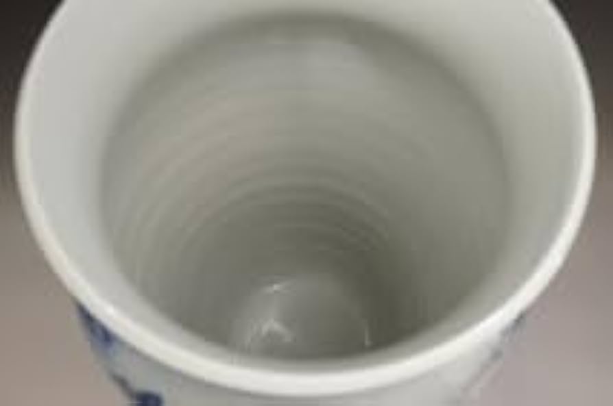 Amazon.co.jp: ~775砥部焼 染付山水絵花瓶 中元竹山作 竹山窯 日本伝統