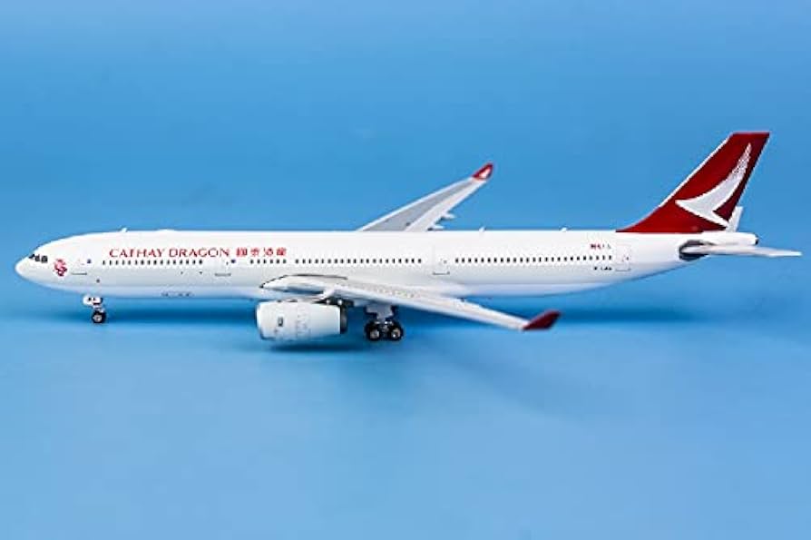 Amazon.com: Phoenix Cathay Dragon A330-300 B-LAA 1/400 diecast