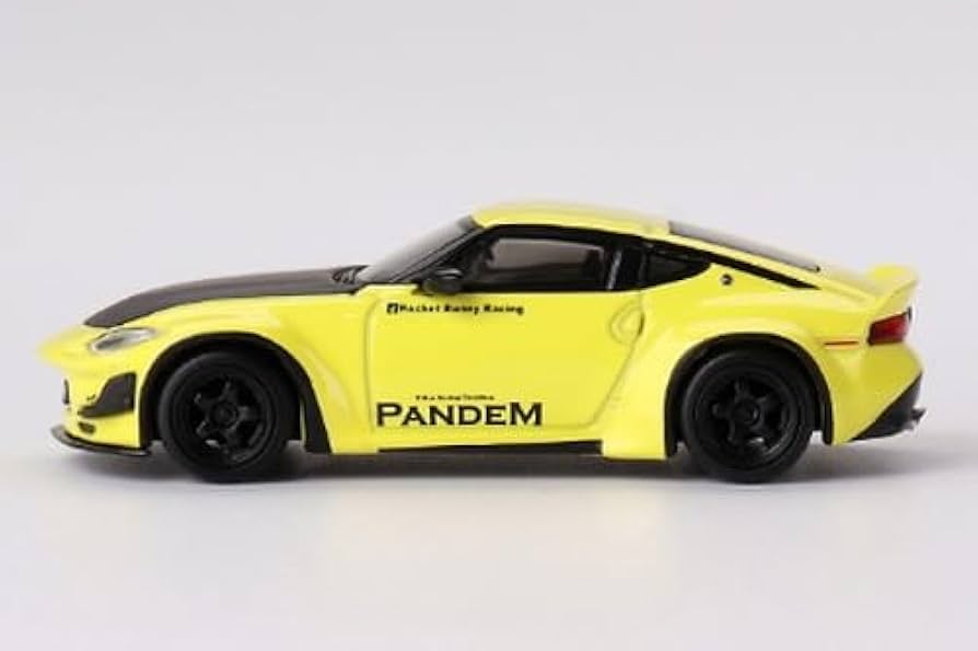 Amazon | MINI GT 1/64 Pandem Nissan Z イカズチイエロー (右ハンドル
