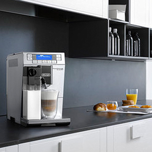 Amazon.co.jp: 【ハイエンドモデル】デロンギ(DeLonghi) プリマドンナ