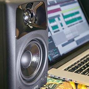 Amazon | M-Audio アクティブスピーカー・システム 20W 4インチ AV42