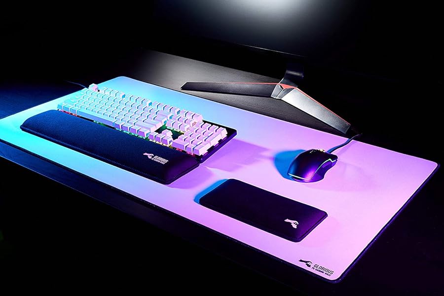 Amazon.co.jp: グロリアス(Glorious) Stiich Cloth Mousepad 3XL