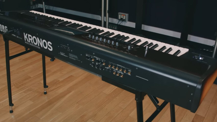 KRONOS2-88LS』登場！従来のクロノス88鍵より6.3kg軽く、新設計の