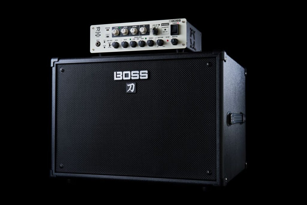 BOSSベース用3製品 マルチエフェクター＆ヘッドアンプ＆キャビネット新