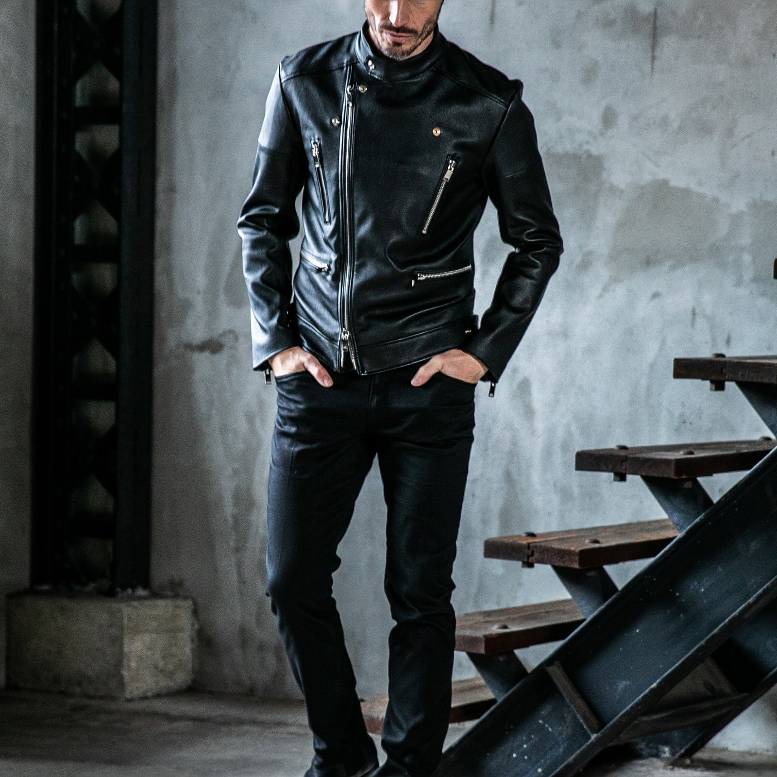 1PIU1UGUALE3 × FIXER】 STRETCH LEATHER SEMI W-RIDERS – MINIMAL