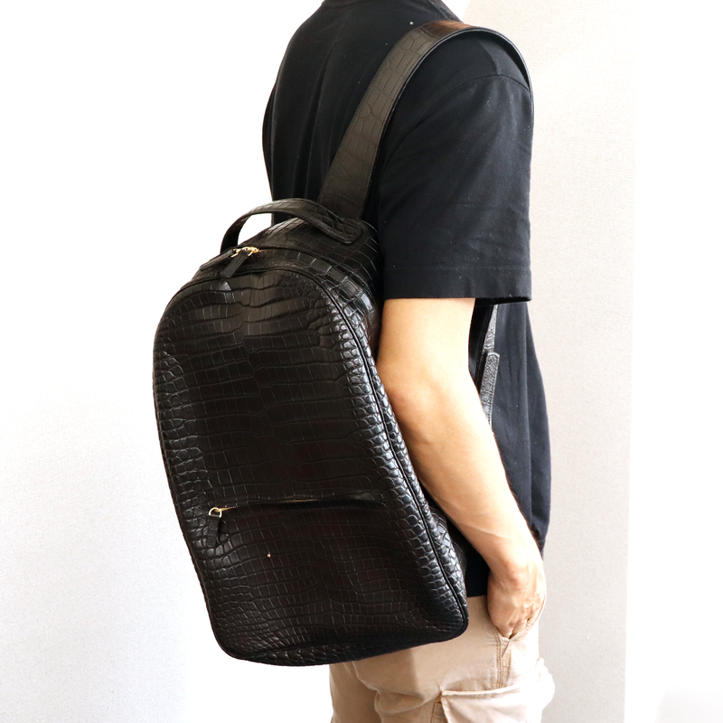 コンセプトシリーズ】 生クロコリュック – MINIMAL WARDROBE