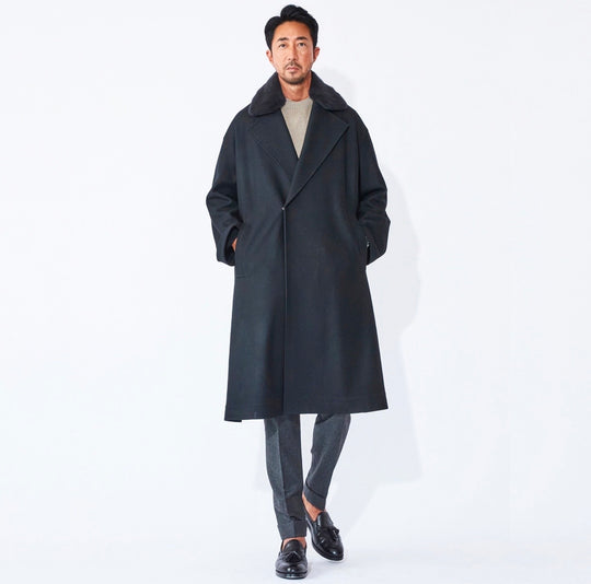 KARL DONOGHUE – MINIMAL WARDROBE