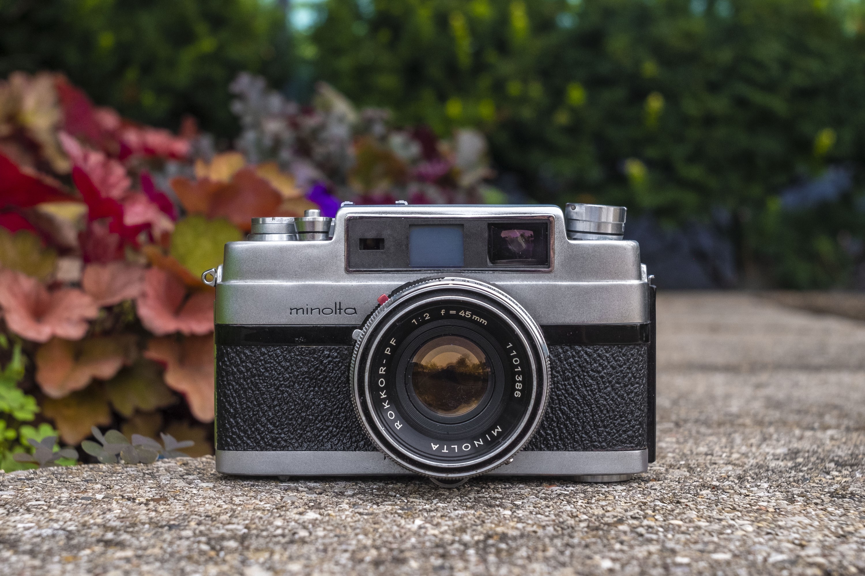 Minolta V2 (1958) - mike eckman dot com