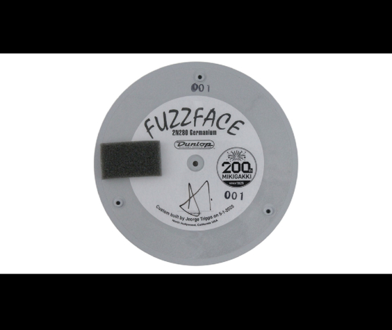 ジョージ・トリップス氏自ら厳選したN.O.Sパーツで組み上げた特別な