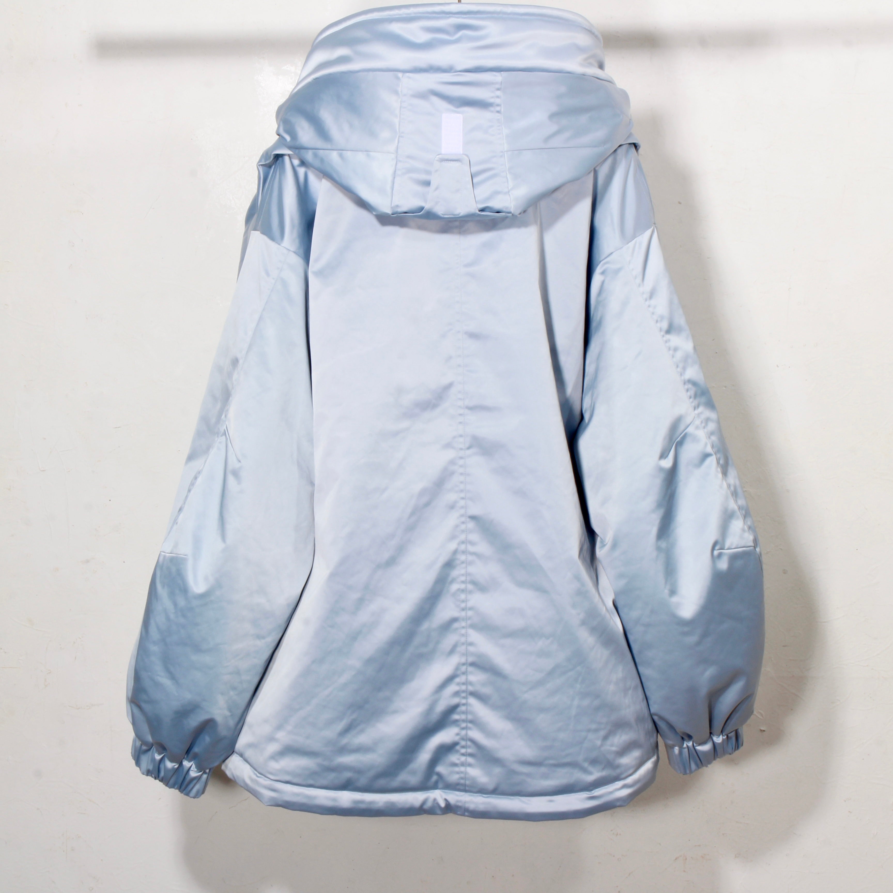 シェルターコート:round model / セルリアンシルバー – MIKIRIHASSHIN