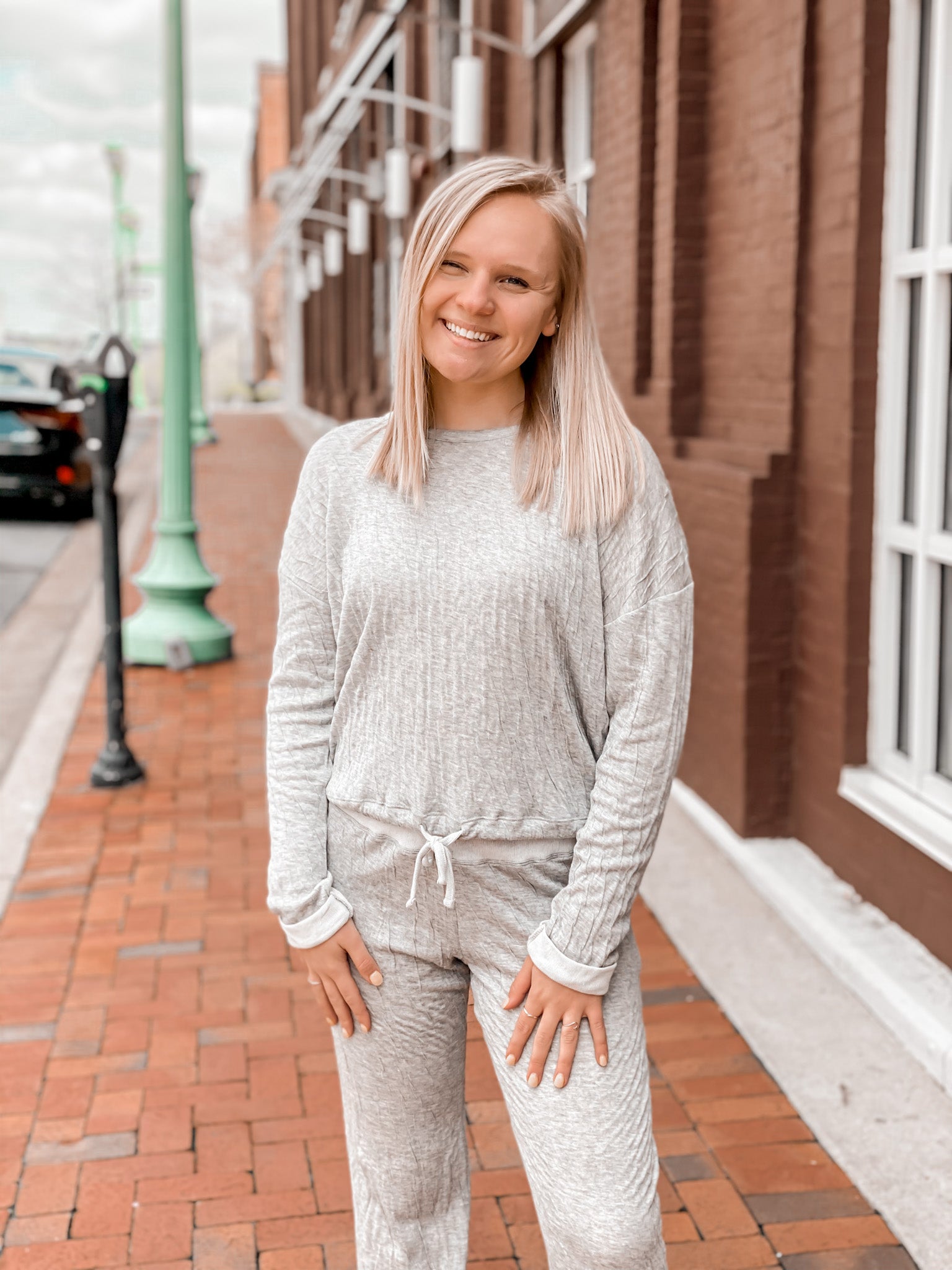 Barefoot Dreams Ultra Lite Gray Cream Lounge Set – Mildred and Mable's